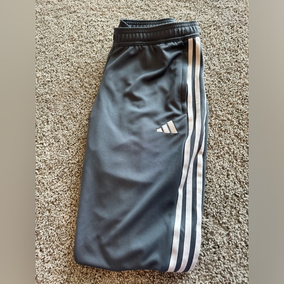 Adidas Jogging pants - Picture 1 of 5